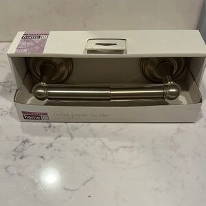 Classic Home Toilet Paper Holder in Brushed Brass